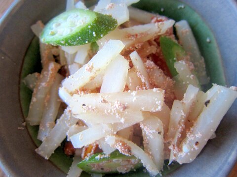 大根とオクラ鱈子の胡麻油穀物酢炒めサラダ